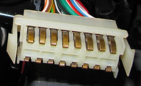 DeLorean Instrument Cluster Connector